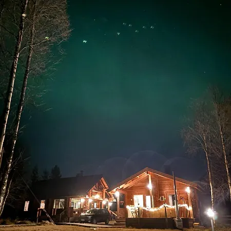 Chalet Tuovilan Lomamoekki - Hot Tub - Lakeside Log *